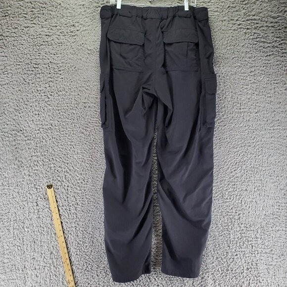Duluth Trading Pants Mens XLx36 Black Convertible Cargo Lightweight Nylon - Picture 9 of 10